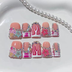 RIICFDD nail kit includes glue and cuticle stick for quick at-home application