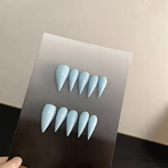 RIICFDD press-on nails in blue stiletto eagle claw for durable salon-quality wear
