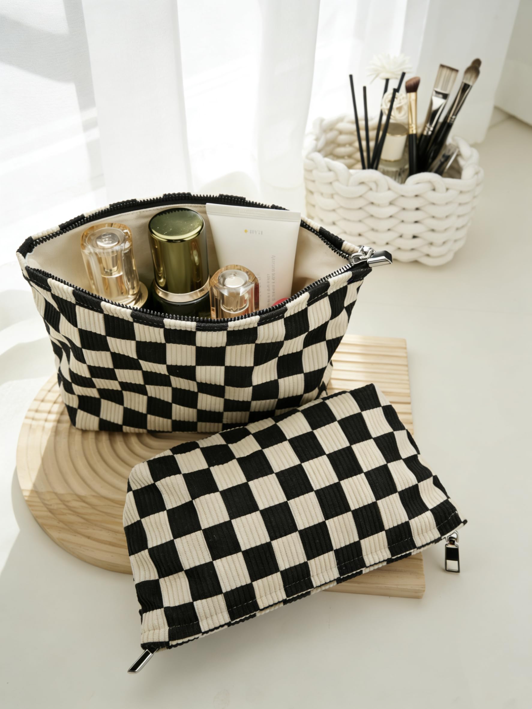 RIKMOXR medium checkered makeup bag ideal for travel toiletries and personal items