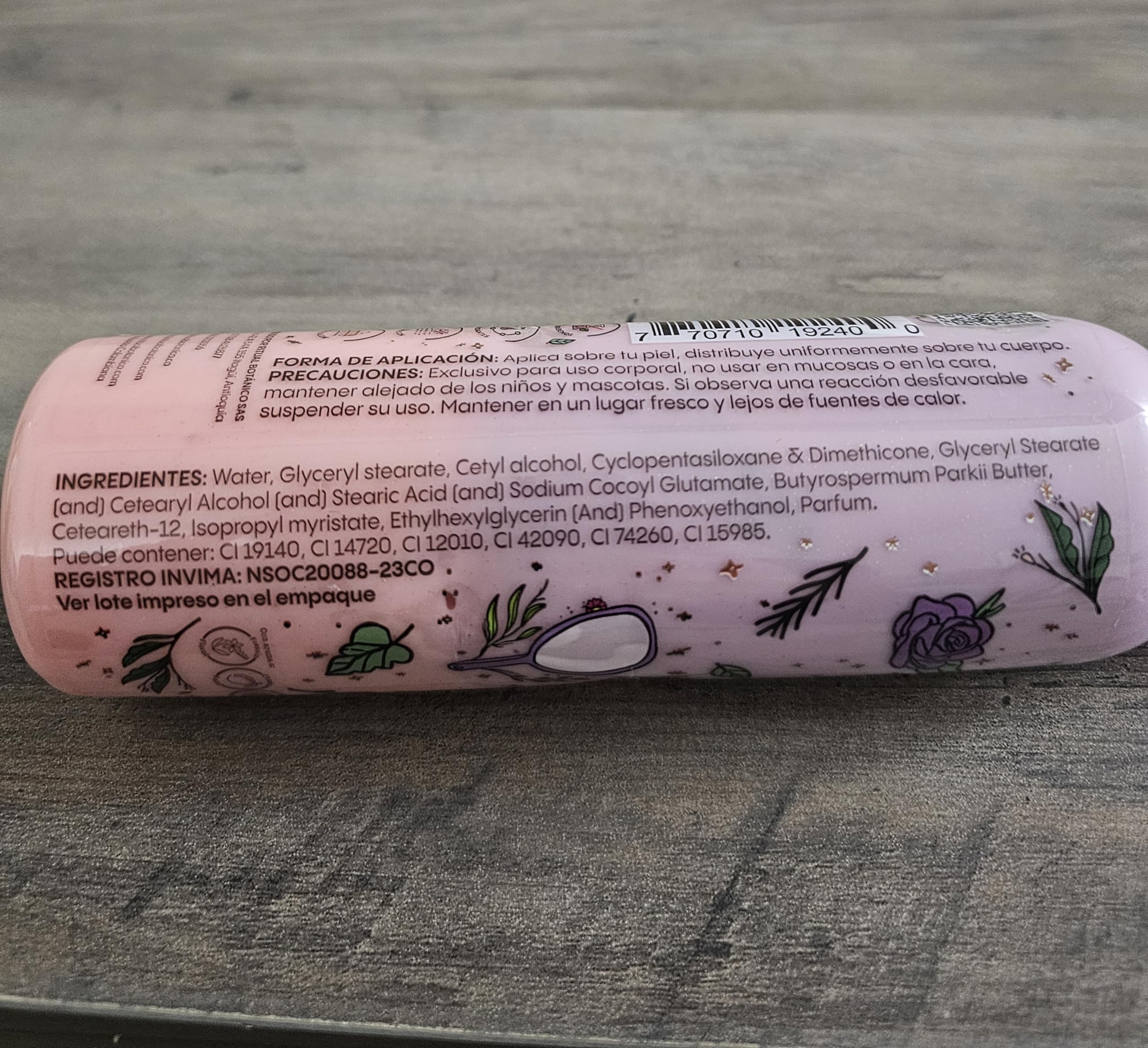 Ritual Botanico aromatic experience for daily body and hair scent.