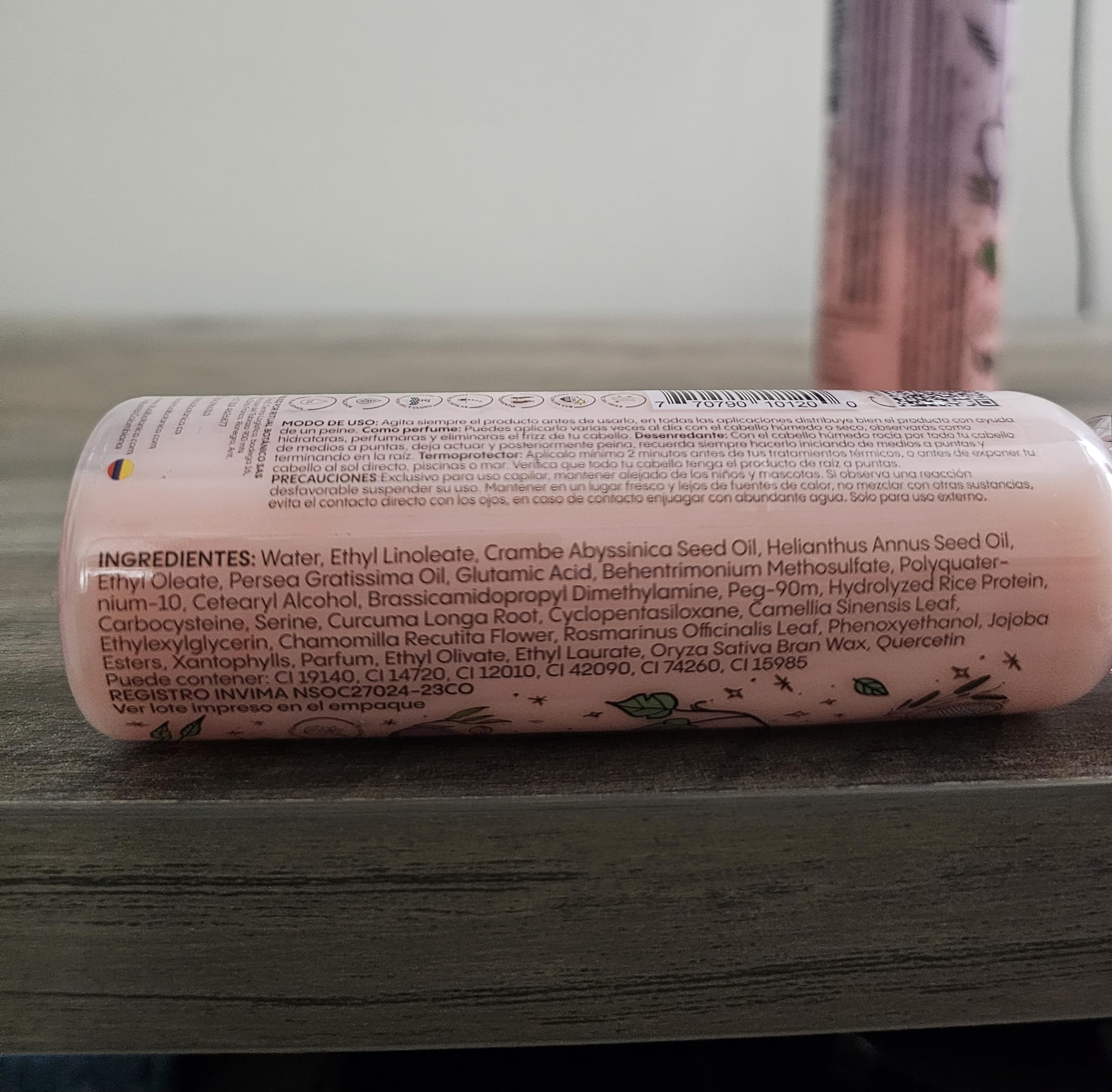 Ritual Botanico hair protection image showing stronger, smoother strands.