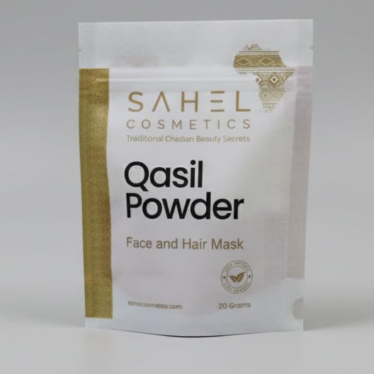 Roselle Naturals worked through hair showing conditioning and texture benefit