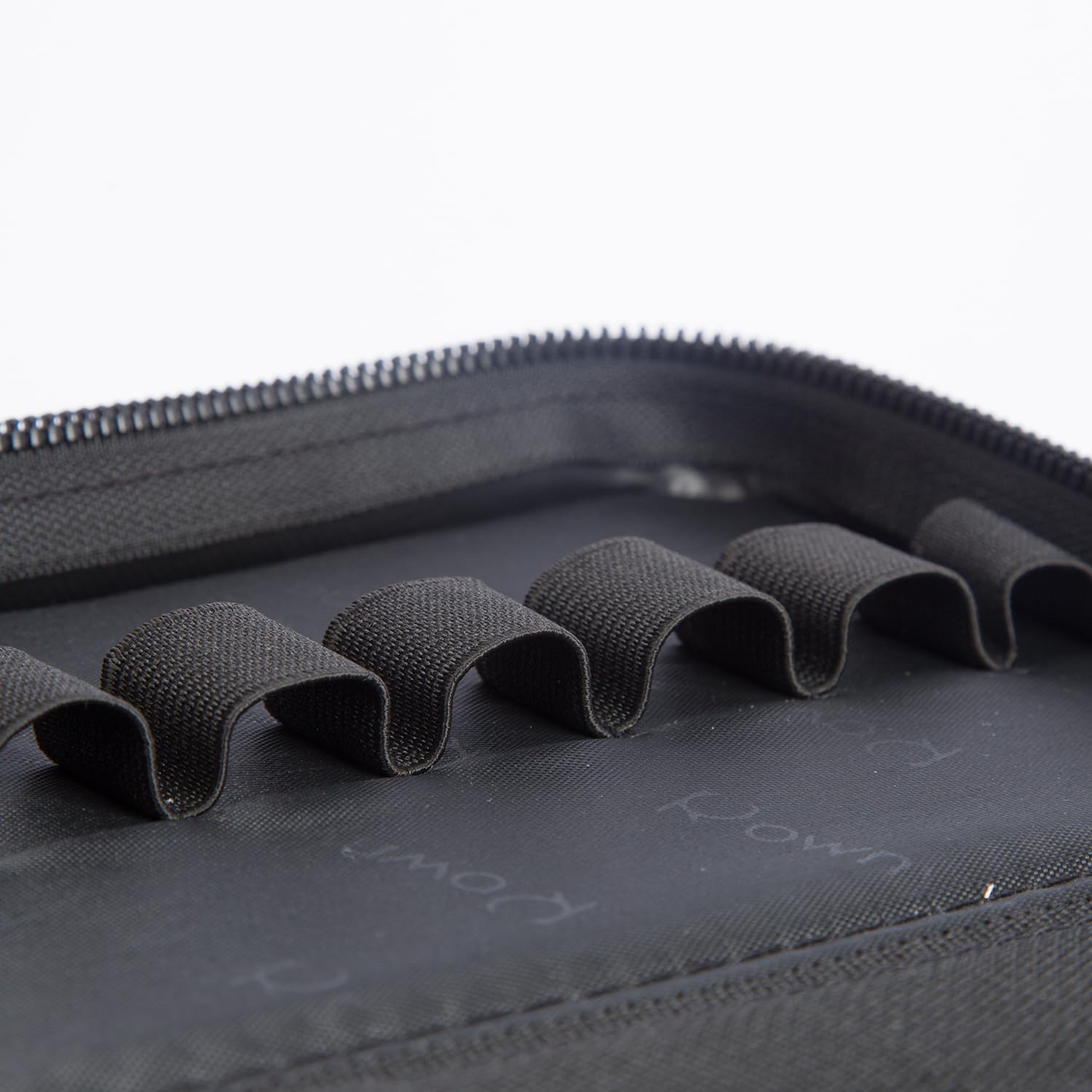 ROWNYEON 16-slot design supports easy color grouping and selection