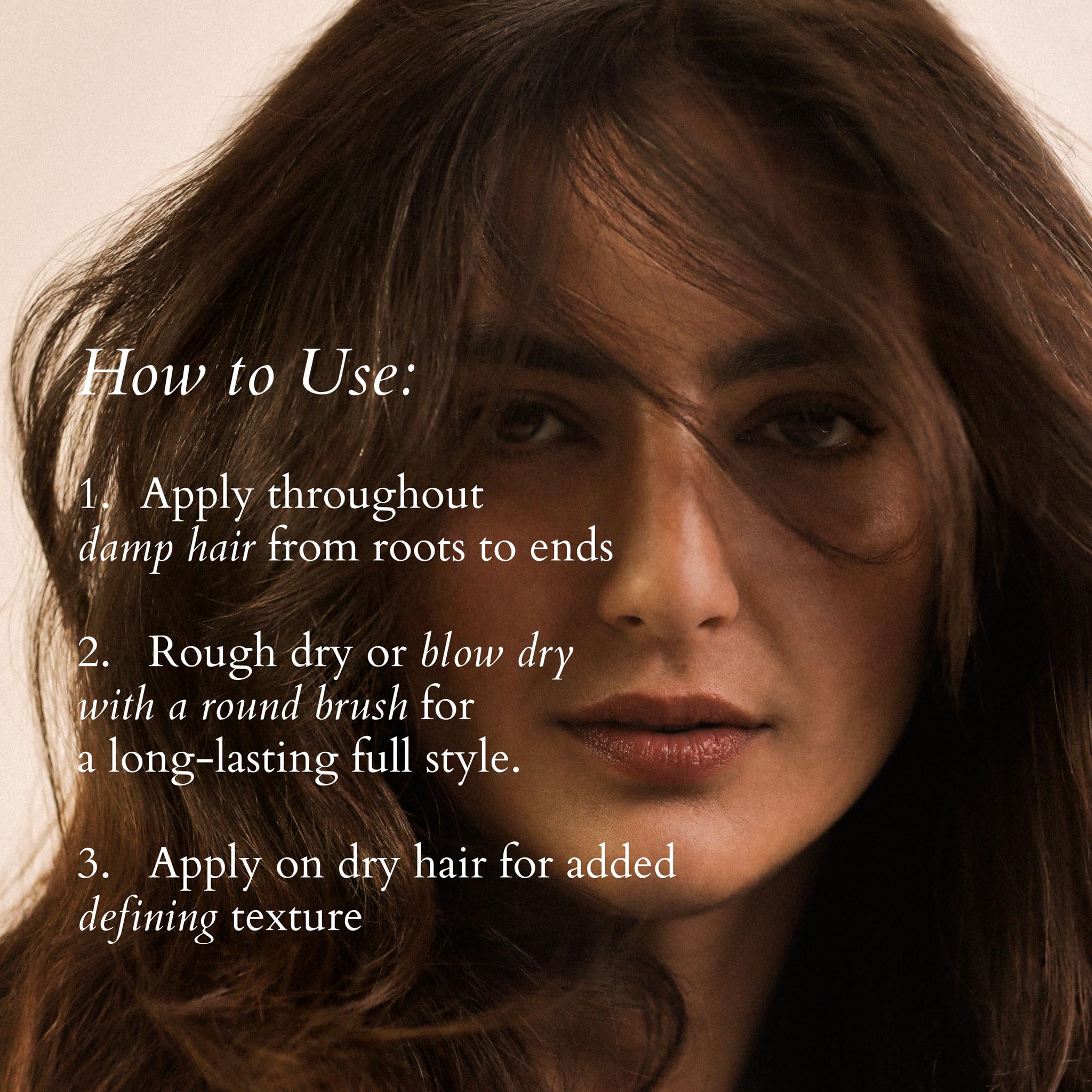 RŌZ Air Thickening Spray features a vegan formula for conscious hair care.