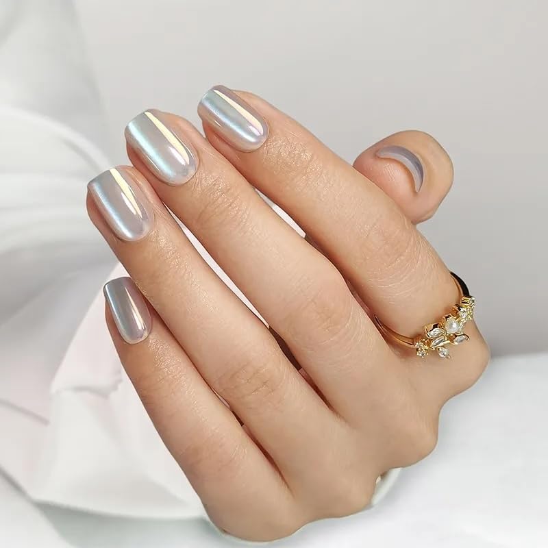RPNZL Opal Chrome Cateye square nails with glossy finish for a chic night-out look.