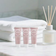RSQAZQ sealed pack of 30 travel toiletries highlighting hygienic bulk packaging.