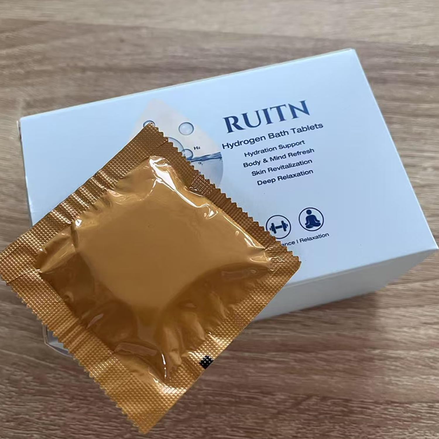 RUITN travel-friendly-pack lets you take spa-like hydration on the go.