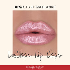 LuxGloss Catwalk applicator swipe revealing high-pigment shimmer