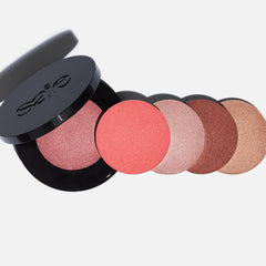 Saie Glow Sculpt micropearl delivers a radiant, lifted glow.
