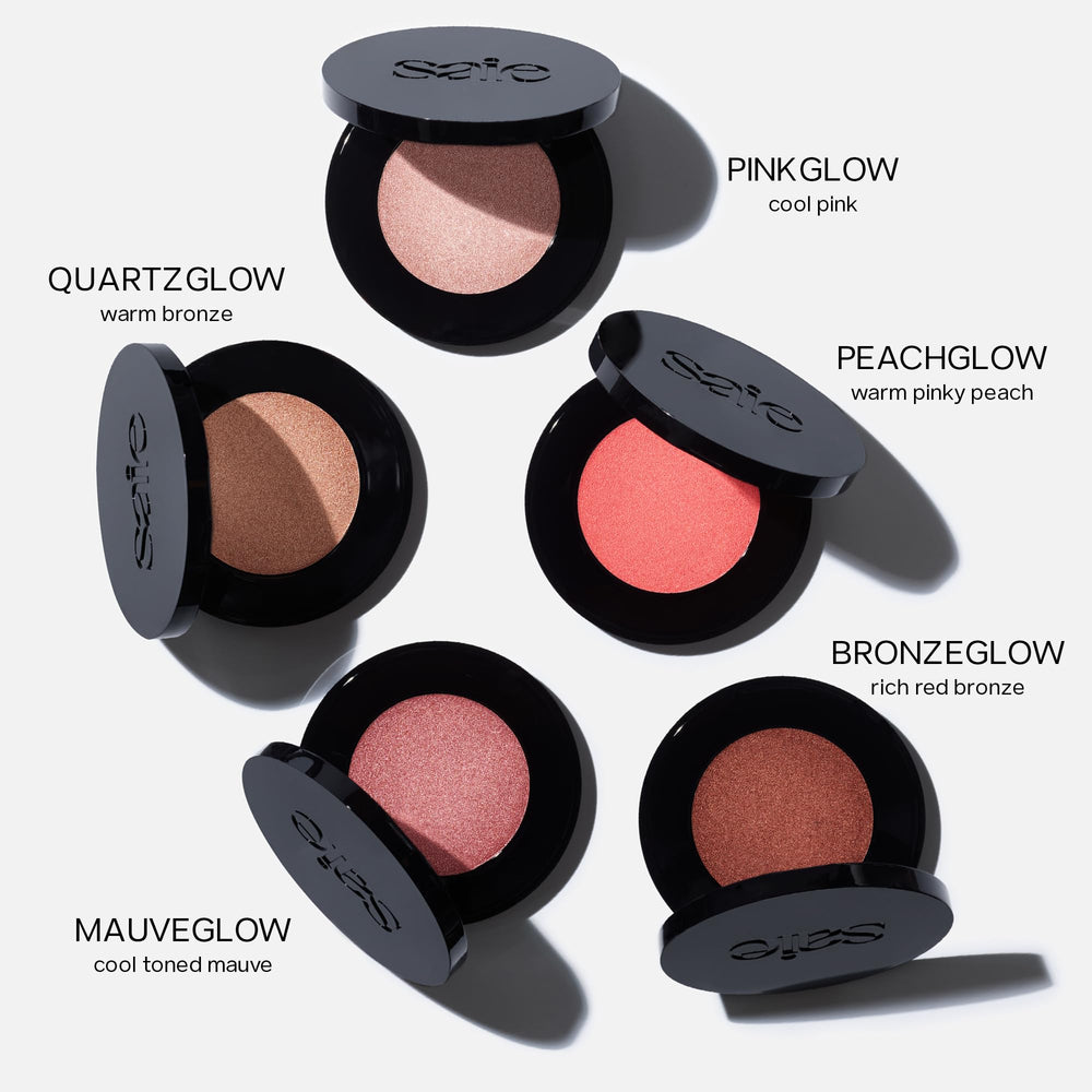 Saie Glow Sculpt micropearl delivers a radiant, soft luminosity.