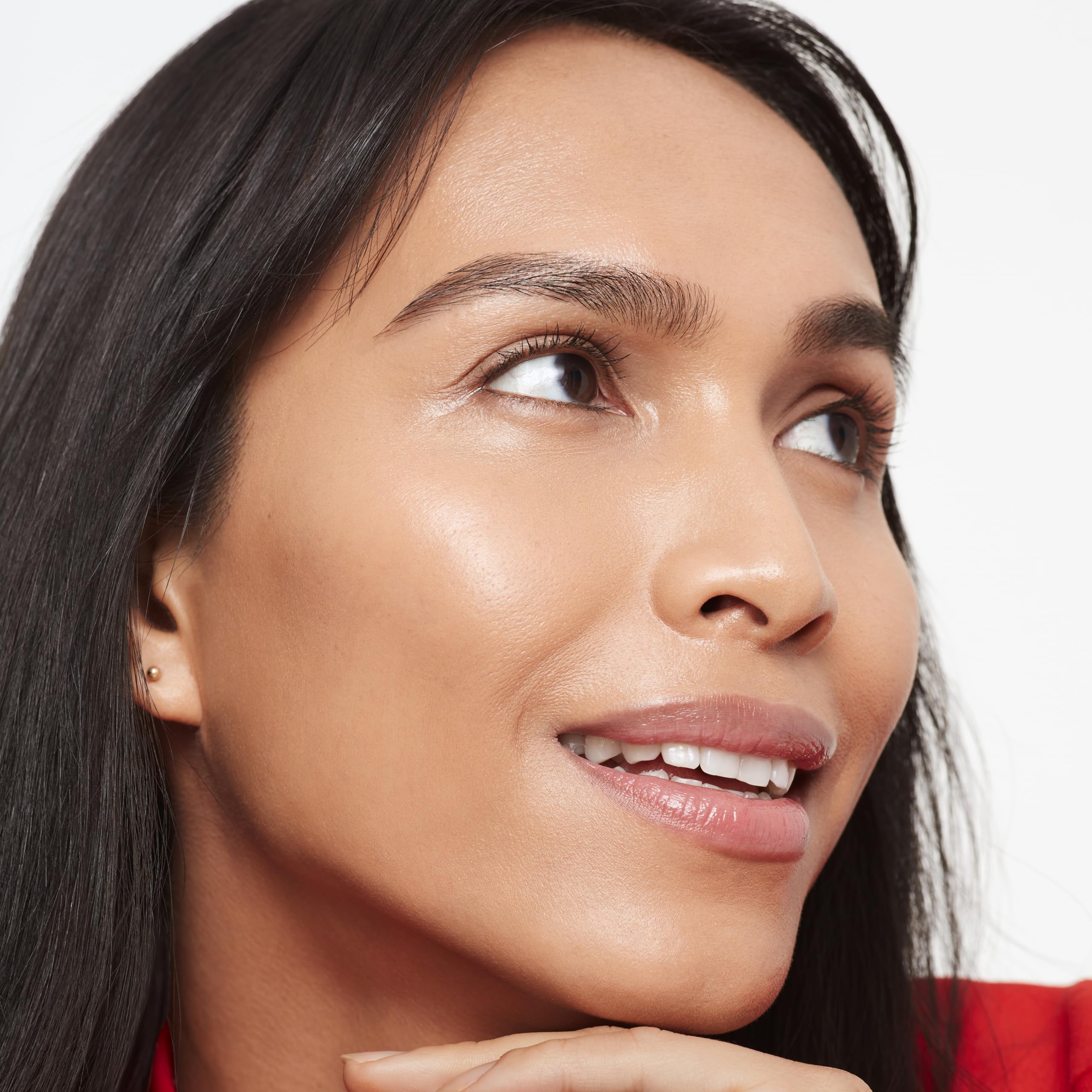 Saie Glowy Super Skin Tint texture close up highlights luminous finish.