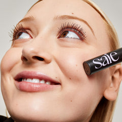 Saie Mascara 101 daily wear demonstration for versatile use