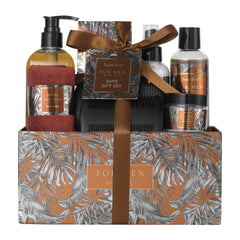 Saint Roy portable travel case with 15-piece men’s spa kit