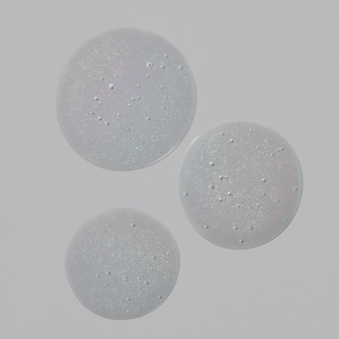 Saints & Sinners Illuminati Divine Shine provides lightweight moisture and shine