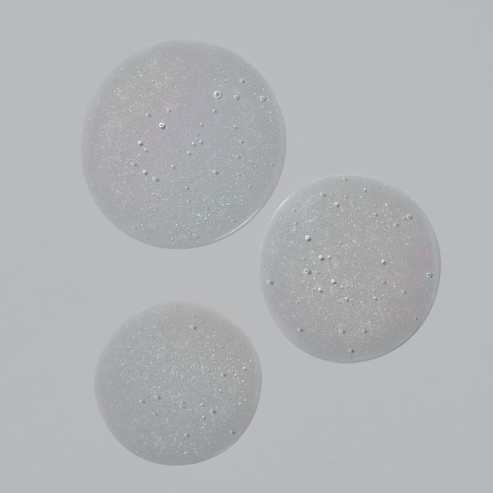 Saints & Sinners Illuminati Divine Shine provides lightweight moisture and shine