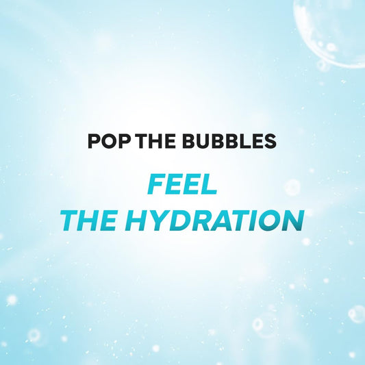 Close-up of activating oxygen bubbles in SAM'U toner for pore care