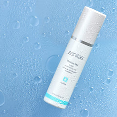 Sanitas Moisture Mist dispense action demonstrates easy spray and quick refresh