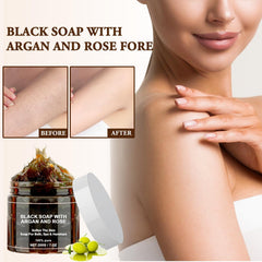 Satasiam exfoliation glove massage during cleansing