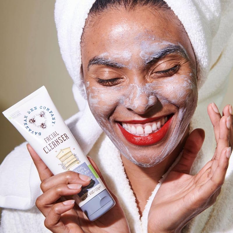 Pack of 2 Savannah Bee Propolis Extract cleansers ready for your daily routine.
