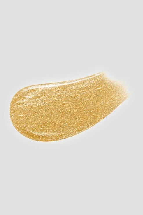SCENT BEAUTY Dolly Hi-Gloss Lips applying on lips for high-shine finish