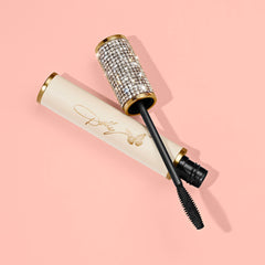 SCENT BEAUTY Dolly-Eyes Mascara water-resistant formula handles humidity