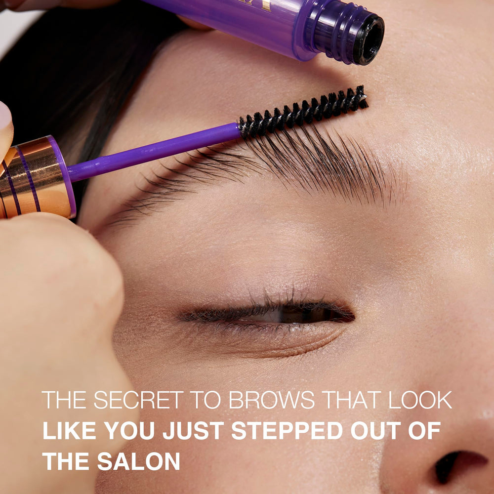 SELESTIA BEAUTY Laminatrix dual-brush action showing comb distributes gel evenly