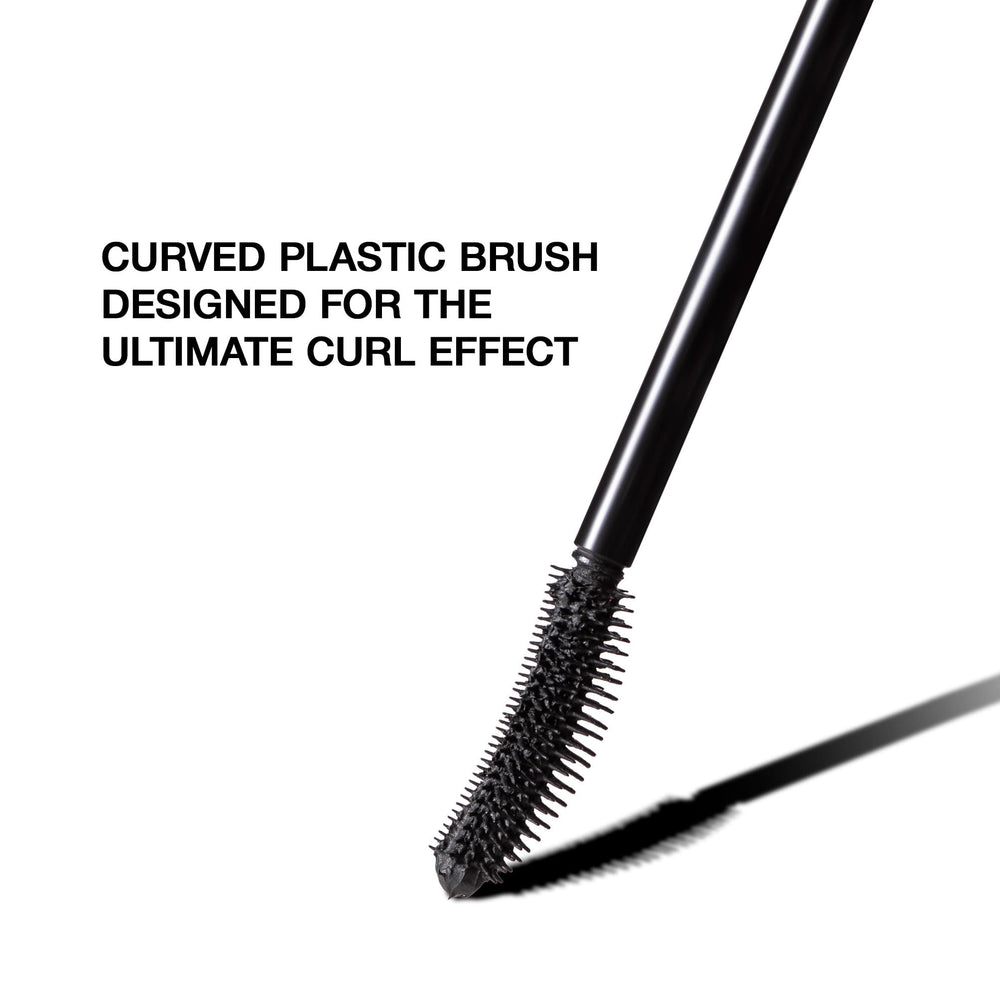 Lashes after Queen Cobra application showing curl and volume.