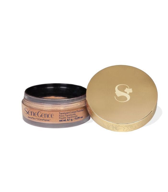 SeneGence loose setting powder bottle pour for oil control and long wear.