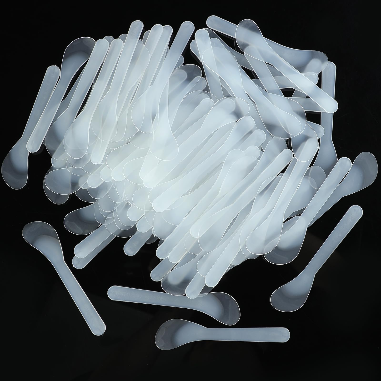 Senkary skin care spatula for DIY cosmetics and sample testing.