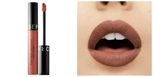 SEPHORA Cream Lip Stain 76 Blaze Of Glory on lips demonstrates a velvety matte finish.