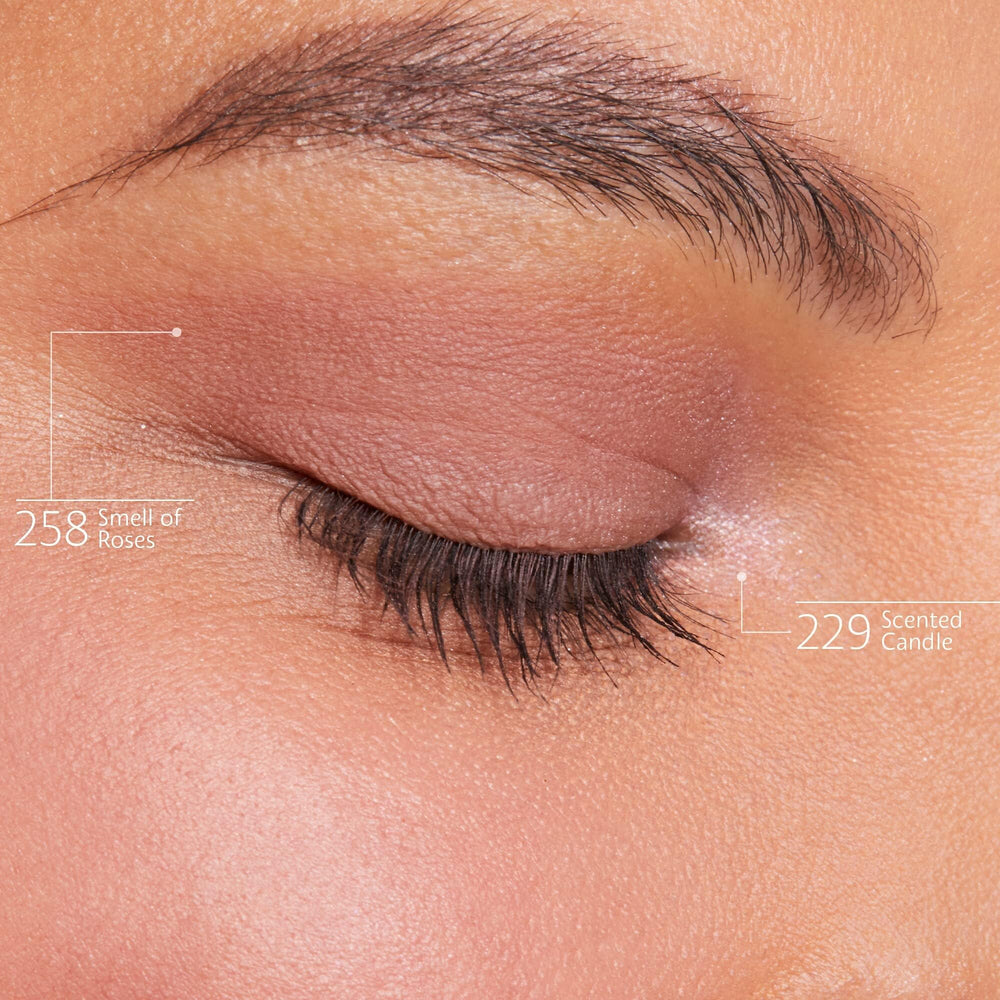 SEPHORA Colorful Eyeshadow 258 Smell of Roses close-up glitter detail on skin
