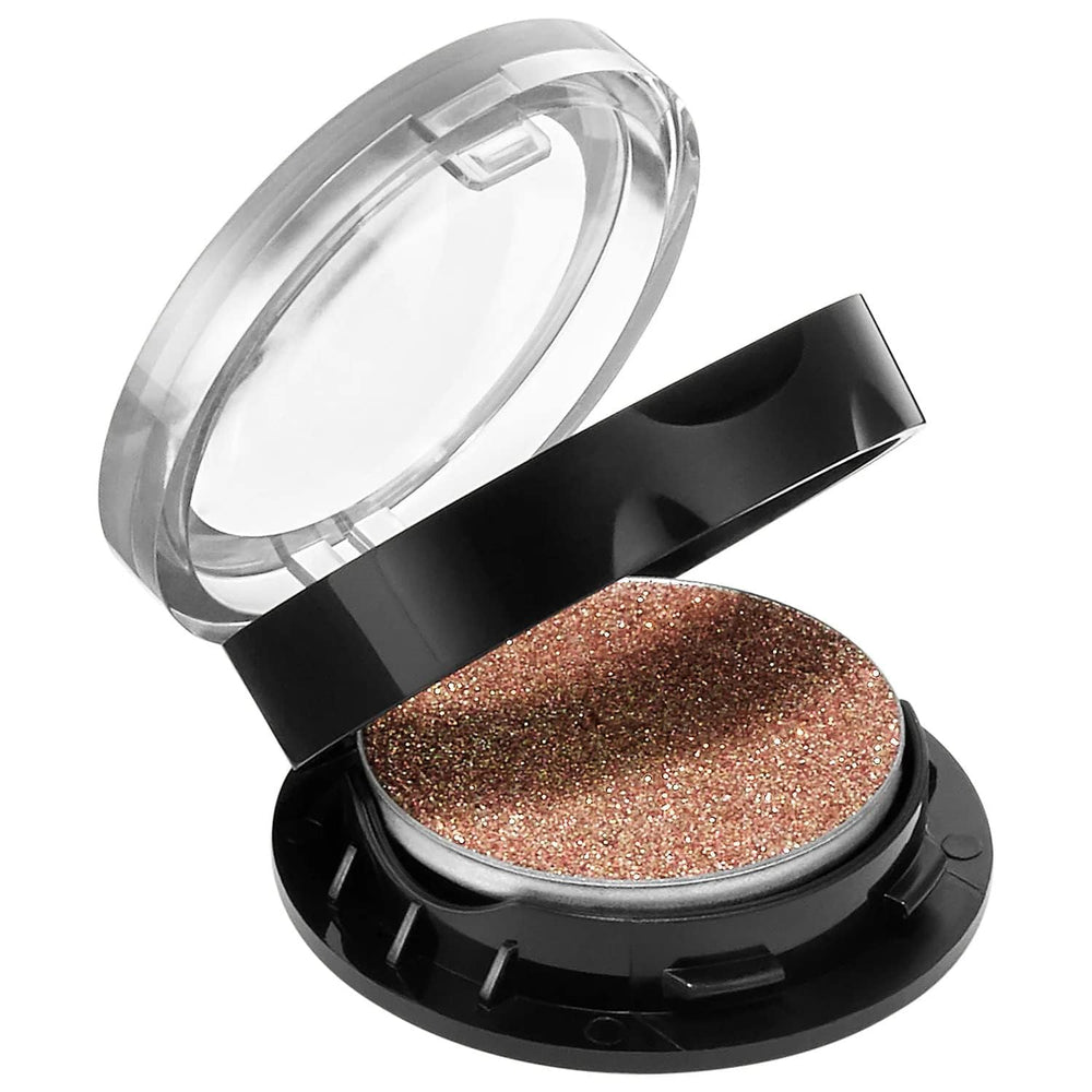 SEPHORA Colorful Eyeshadow 258 Smell of Roses applied on the lid for vibrant sparkle