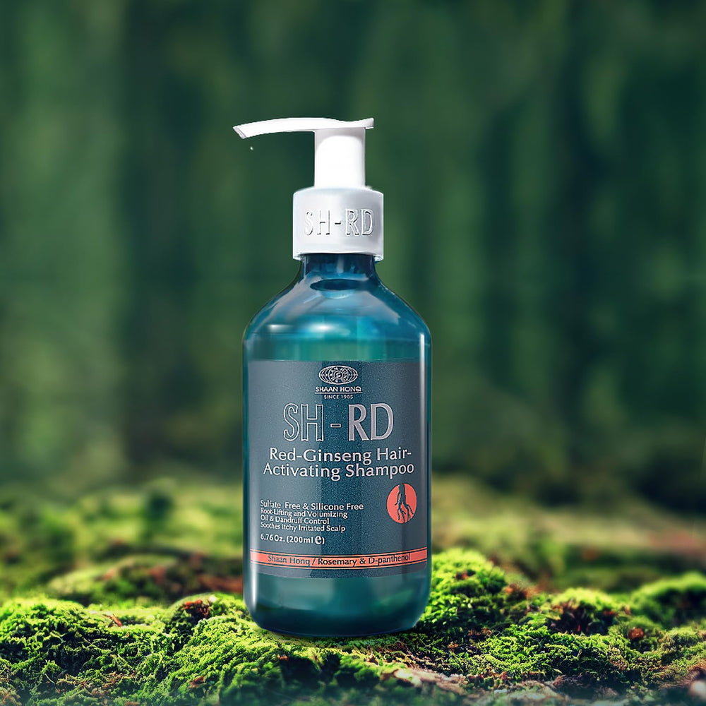 Scalp detail highlights anti-dandruff action and soothing formula from SH-RD.