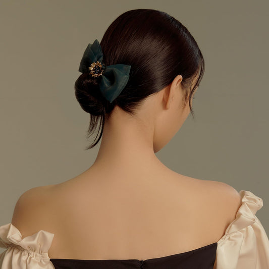 SHE'S FREE STYLE JUST FOR YOU Van Gogh sunflower bow clip green crystal detail for sparkle