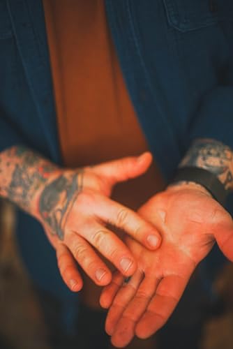 Mandarin and vanilla scent on bottle sensory grooming routine