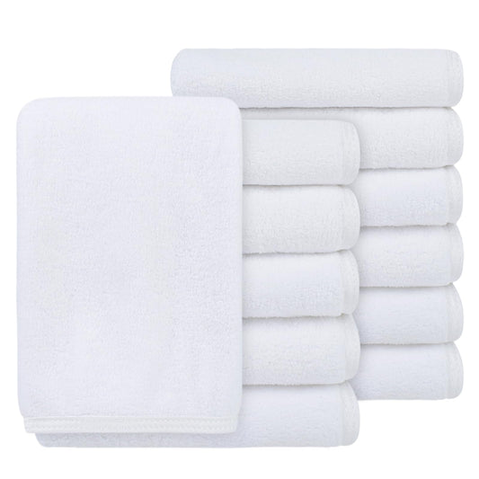 SINLAND absorbent coral velvet washcloth with plush microfiber texture for gentle cleansing.