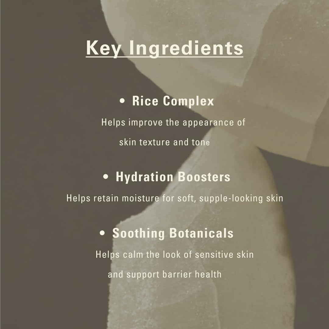 Applying SIOT Rice Jam Mask on face for gentle hydration and cleansing.