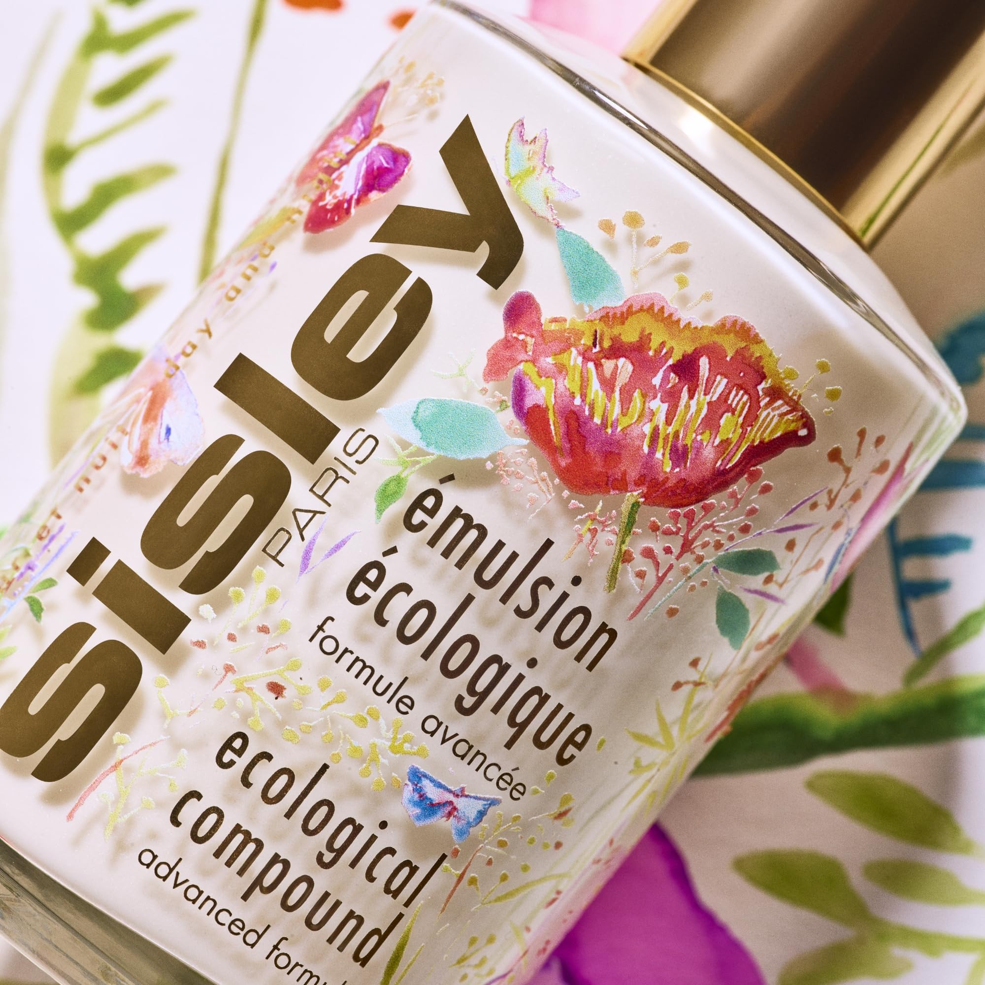 Gentle massage application of Ecological Compound on clean skin for hydration balance.