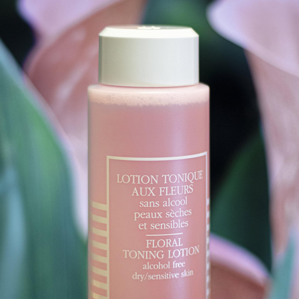 Rose hydrolat note in Sisley Floral Toning Lotion soothes sensitive skin.