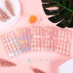 SIUSIO Gradient Paradise packaging showing 120 nails in kit