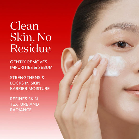 SK-II Foaming Cleanser foam lather delivers a luxurious cleanse while removing makeup.