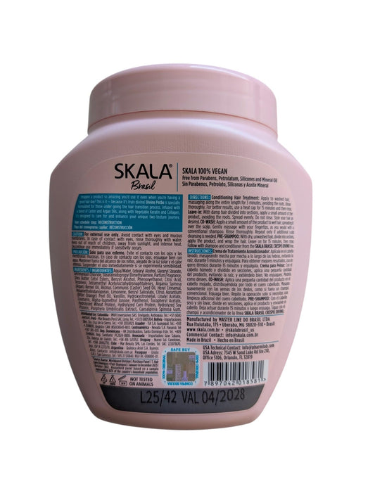Texture close-up of SKALA Divino Potao cream for softness and shine.