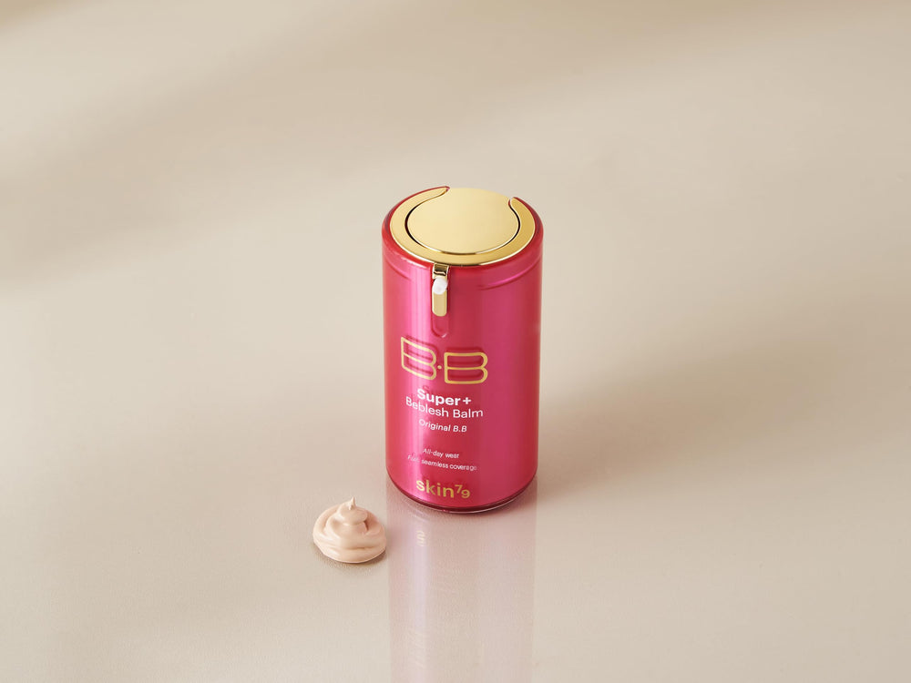 Applied on cheek to blur imperfections softly