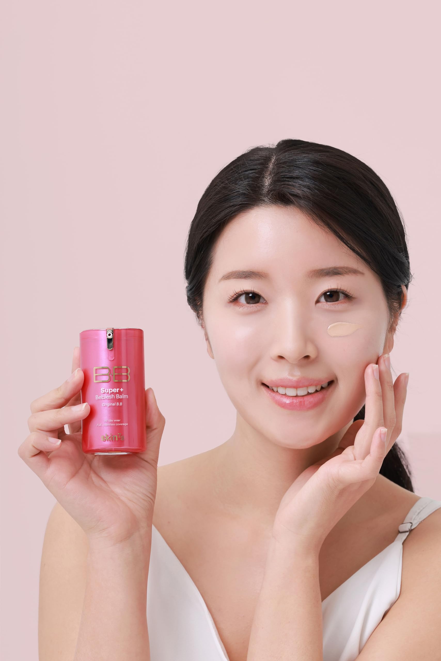 Oil-control system helps maintain freshness all day