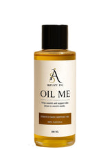 Skinapt Oil Me bottle pouring on belly for deep hydration and elasticity support