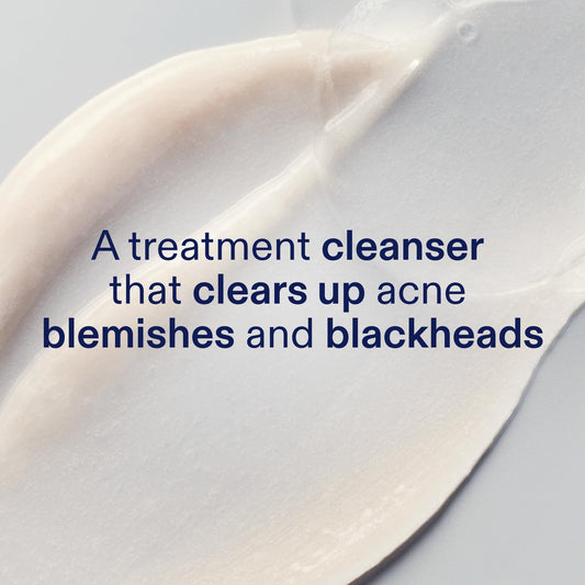 Skinfix 2% BHA Cleanser foaming lather helps clear pores.