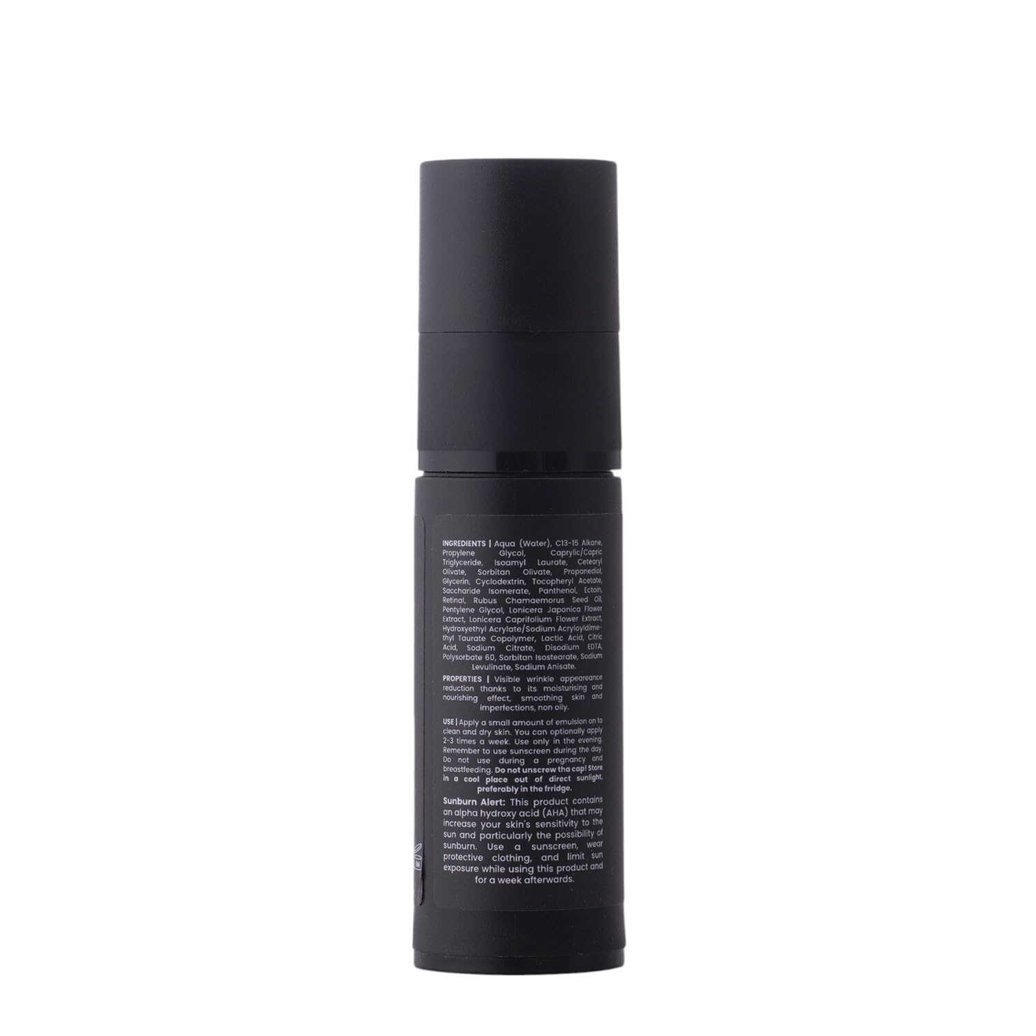 Night-time routine shot with SkinTra Creamy Happiness suggests gentle retinal use.