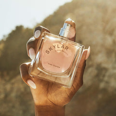 Skylar Pink Canyon top notes graphic reveals grapefruit and lemon zest.