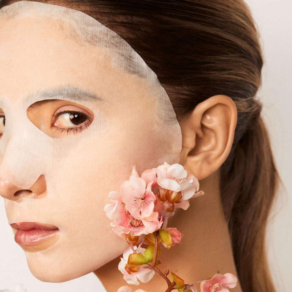 Snow Fox glow after use, ideal for makeup prep and photography.
