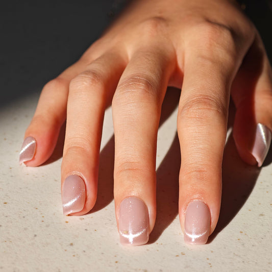SnypeeLab Nude Pink cat eye nails, short square, stylish and durable for daily wear.